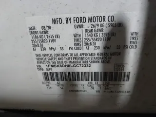2020 Ford Explorer XLT with VIN 1FMSK8DH0LGC72332, listed as a IAAI auction lot 41298896 with 49,361 mi miles. Bid and sale history available at carsss.com. Image 9.