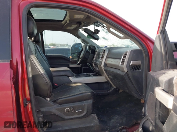 2017 Ford F-250 Lariat z VIN 1FT7W2B65HED25087, wystawiony jako IAAI lot #41728449 z przebiegiem 122 396 mil mil oraz . Historia ofert i sprzedaży dostępna na DreamBid. Obrazek 5.