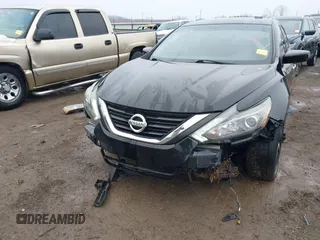 2017 Nissan Altima SV with VIN 1N4AL3AP9HC235571, listed as a IAAI auction lot 41517559 with 111,129 mi miles and . Bid and sale history available at carsss.com. Image 6.