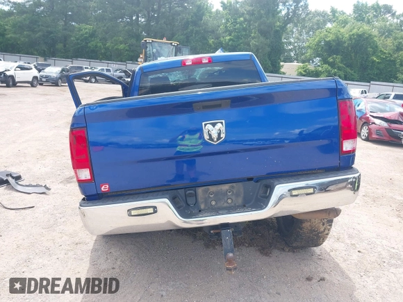 2019 Ram 1500 Tradesman z VIN 1C6RR6FG0KS712690, wystawiony jako IAAI lot #42227307 z przebiegiem Nie podano mil oraz . Historia ofert i sprzedaży dostępna na DreamBid. Obrazek 16.