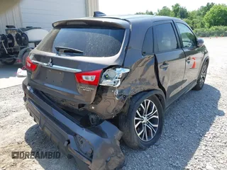 2019 Mitsubishi Outlander ES z VIN JA4AP3AU1KU028642, wystawiony jako IAAI lot #42158316 z przebiegiem 60 764 mil mil oraz . Historia ofert i sprzedaży dostępna na DreamBid. Obrazek 6.