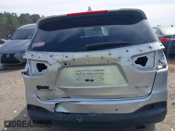 2018 Kia Sorento EX with VIN 5XYPH4A59JG347878, listed as a IAAI auction lot 41801123 with 89,716 mi miles and . Bid and sale history available at DreamBid. Image 17.