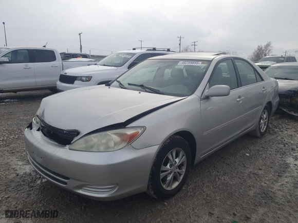 2004 Toyota Camry LE with VIN 4T1BF32K04U574924, listed as a Copart auction lot 48259895 with 134,239 mi miles and Salvage Title. Bid and sale history available at carsss.com. Image 1.