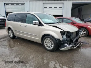2014 Chrysler Town & Country Limited with VIN 2C4RC1GG1ER307701, listed as a Copart auction lot 48158254 with 187,162 mi miles and Salvage Title. Bid and sale history available at DreamBid. Image 4.