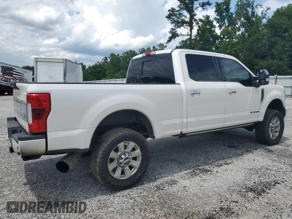 2018 Ford F-350 XL with VIN 1FT8W3BT4JEB87385, listed as a Copart auction lot 60411795 with 116,559 mi miles and Clean title. Bid and sale history available at DreamBid. Image 3.