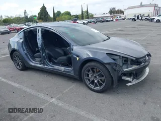 2023 Tesla Model 3 с VIN 5YJ3E1EA4PF410060, выставлен на аукционе IAAI как лот 42067624 с пробегом 59 934 миль миль и . История ставок и продаж доступна на DreamBid. Изображение 1.