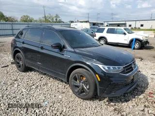 2024 Volkswagen Tiguan SE R-Line Black with VIN 3VV8B7AXXRM069081, listed as a Copart auction lot 56234265 with 14,019 mi miles and Salvage title. Bid and sale history available at DreamBid. Image 4.