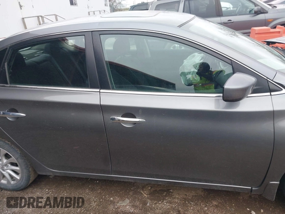 2017 Nissan Sentra SV z VIN 3N1AB7AP0HY376480, wystawiony jako IAAI lot #41936237 z przebiegiem 74 010 mil mil oraz . Historia ofert i sprzedaży dostępna na DreamBid. Obrazek 13.
