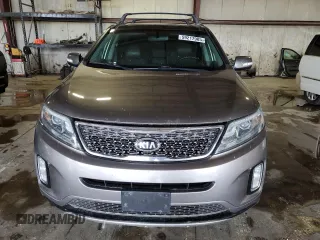 2015 Kia Sorento SX z VIN 5XYKWDA77FG614704, wystawiony jako Copart lot #59217985 z przebiegiem 200 675 mil mil oraz Czysty tytuł • Clean title. Historia ofert i sprzedaży dostępna na DreamBid. Obrazek 5.