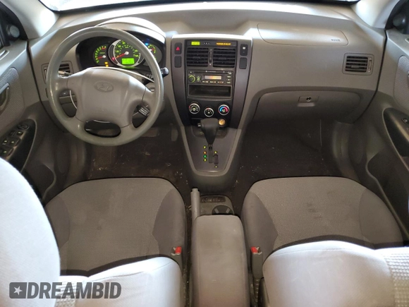 2008 Hyundai Tucson GLS with VIN KM8JM12B38U818352, listed as a Copart auction lot 71503394 with 186,965 mi miles and Salvage Title. Bid and sale history available at carsss.com. Image 8.
