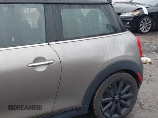 2018 MINI Hardtop Cooper S with VIN WMWXP7C59J2A47723, listed as a IAAI auction lot 41497829 with 31,461 mi miles and . Bid and sale history available at DreamBid. Image 18.