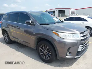 2018 Toyota Highlander SE with VIN 5TDKZRFH9JS539490, listed as a IAAI auction lot 42123504 with 167,451 mi miles and . Bid and sale history available at DreamBid. Image 1.