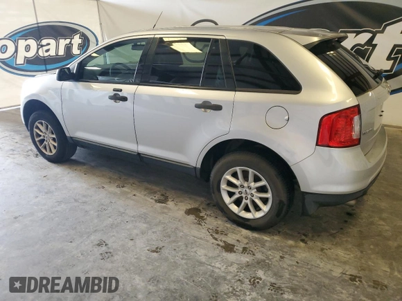 2014 Ford Edge SE with VIN 2FMDK3GC7EBA58640, listed as a Copart auction lot 58792615 with 189,389 mi miles and Clean title. Bid and sale history available at DreamBid. Image 2.
