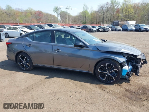 2024 Nissan Altima SR with VIN 1N4BL4CV4RN301228, listed as a IAAI auction lot 42117412 with 5,982 mi miles and . Bid and sale history available at DreamBid. Image 13.