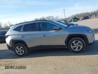 2023 Hyundai Tucson SEL z VIN KM8JBCAE2PU248128, wystawiony jako IAAI lot #41771316 z przebiegiem 52 224 mil mil oraz . Historia ofert i sprzedaży dostępna na DreamBid. Obrazek 13.