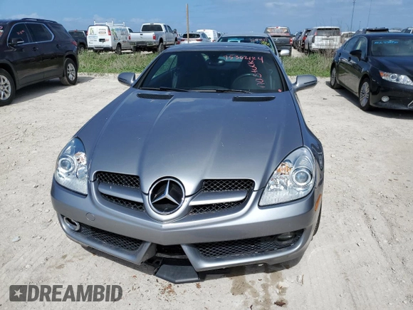 2009 Mercedes-Benz SLK-Class 3.0L with VIN WDBWK54F69F195983, listed as a Copart auction lot 75302124 with 0 mi miles and Salvage Title. Bid and sale history available at carsss.com. Image 5.