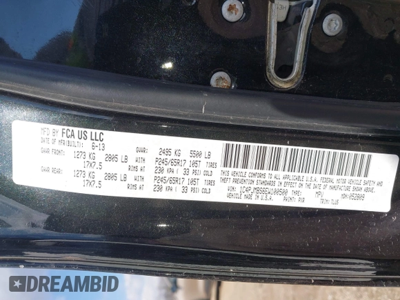 2014 Jeep Cherokee Trailhawk with VIN 1C4PJMBS6EW100500, listed as a IAAI auction lot 41894989 with 131,034 mi miles. Bid and sale history available at carsss.com. Image 9.