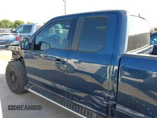 2015 Ford F-150 XL with VIN 1FTEX1CP0FKE14845, listed as a IAAI auction lot 42013909 with 162,644 mi miles. Bid and sale history available at carsss.com. Image 15.