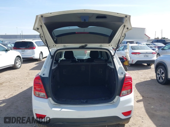 2021 Chevrolet Trax LS with VIN KL7CJKSB9MB301460, listed as a IAAI auction lot 41736329 with 169,013 mi miles. Bid and sale history available at carsss.com. Image 17.