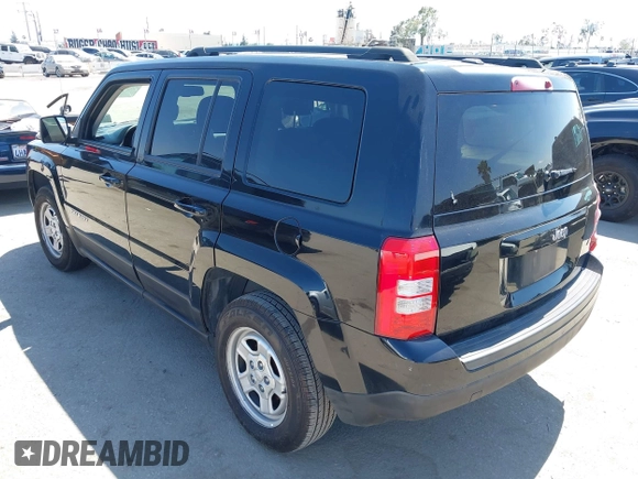 2017 Jeep Patriot Sport with VIN 1C4NJPBA3HD122731, listed as a IAAI auction lot 42407423 with 81,978 mi miles and . Bid and sale history available at DreamBid. Image 3.
