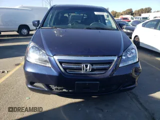 2005 Honda Odyssey EX-L with VIN 5FNRL38655B026224, listed as a Copart auction lot 42869625 with 188,332 mi miles and Salvage Title. Bid and sale history available at carsss.com. Image 5.