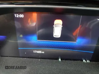 2024 Volkswagen Jetta Sport z VIN 3VWAM7BU7RM055585, wystawiony jako Copart lot #42109675 z przebiegiem 17 485 mil mil oraz Szkoda całkowita • Salvage title. Historia ofert i sprzedaży dostępna na DreamBid. Obrazek 9.