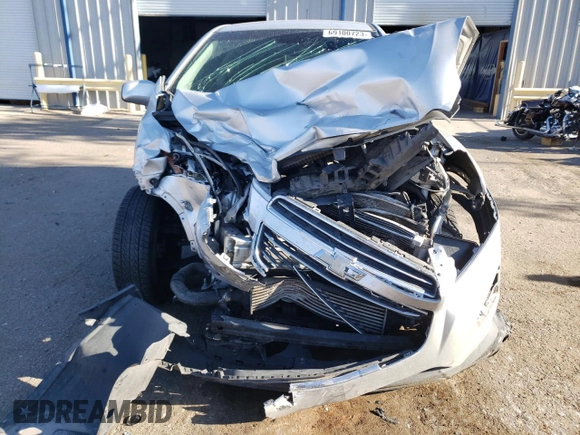 2015 Chevrolet Trax LS with VIN 3GNCJKSBXFL238915, listed as a Copart auction lot 47395834 with 0 mi miles and Salvage Title. Bid and sale history available at carsss.com. Image 5.