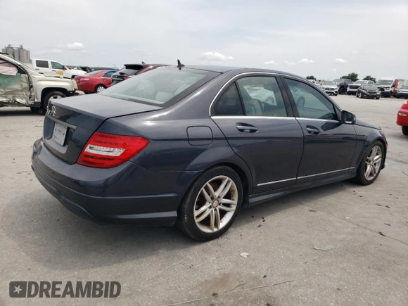 2014 Mercedes-Benz C 250 Sport with VIN WDDGF4HB6ER308115, listed as a Copart auction lot 62885535 with 173,161 mi miles and Clean title. Bid and sale history available at DreamBid. Image 3.