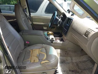 2002 Ford Explorer XLT с VIN 1FMZU63E52ZB20375, выставлен на аукционе IAAI как лот 42208470 с пробегом 258 251 миль миль и . История ставок и продаж доступна на DreamBid. Изображение 5.