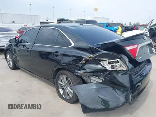 2017 Toyota Camry XLE z VIN 4T1BF1FK7HU365703, wystawiony jako IAAI lot #42300666 z przebiegiem 125 834 mil mil oraz . Historia ofert i sprzedaży dostępna na DreamBid. Obrazek 6.