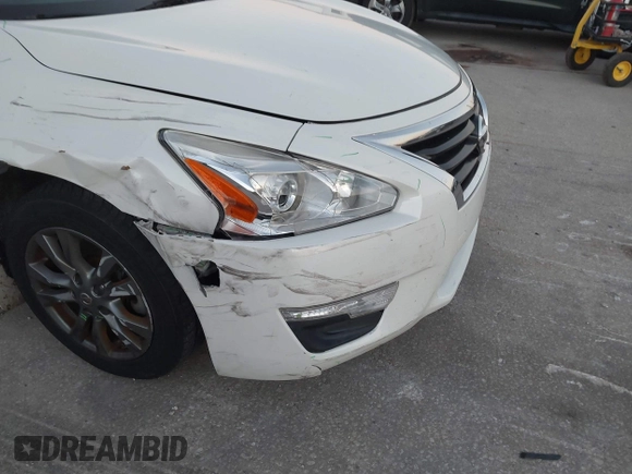 2015 Nissan Altima S with VIN 1N4AL3AP5FN398882, listed as a IAAI auction lot 41084306 with 218,977 mi miles and . Bid and sale history available at DreamBid. Image 6.
