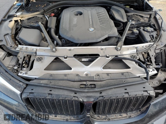 2016 BMW 7 Series 740i z VIN WBA7E2C53GG504611, wystawiony jako Copart lot #42253395 z przebiegiem 35 965 mil mil oraz Szkoda całkowita • Salvage title. Historia ofert i sprzedaży dostępna na DreamBid. Obrazek 11.