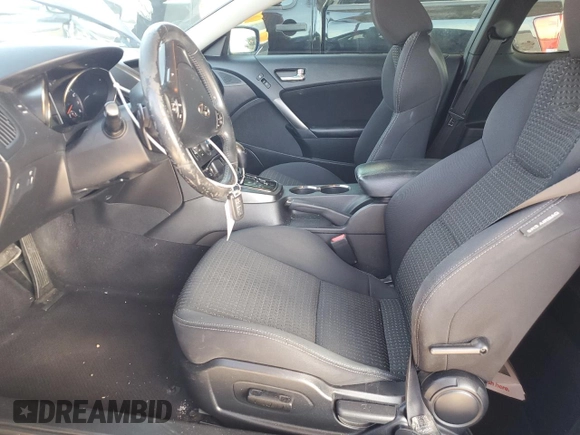 2011 Hyundai Genesis Coupe with VIN KMHHT6KD9BU054742, listed as a Copart auction lot 42587585 with 101,310 mi miles and Salvage title. Bid and sale history available at DreamBid. Image 7.