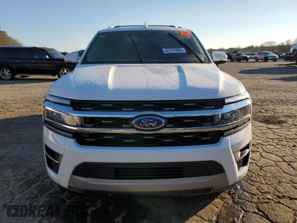 2024 Ford Expedition Limited with VIN 1FMJU1K85REA70624, listed as a Copart auction lot 87771685 with 0 mi miles and Non Repairable. Bid and sale history available at carsss.com. Image 5.