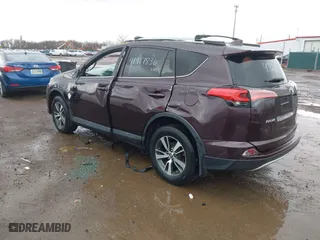 2016 Toyota RAV4 XLE with VIN 2T3RFREV1GW472485, listed as a IAAI auction lot 41917836 with 90,405 mi miles. Bid and sale history available at carsss.com. Image 3.