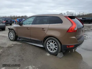 2010 Volvo XC60 3.0T with VIN YV4992DZ1A2021007, listed as a Copart auction lot 52097875 with 0 mi miles and Salvage Title. Bid and sale history available at carsss.com. Image 2.