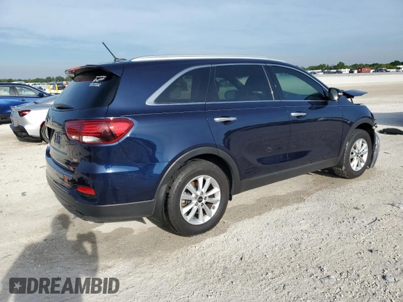 2020 Kia Sorento LX with VIN 5XYPG4A35LG637703, listed as a Copart auction lot 50608495 with 124,220 mi miles and Non Repairable. Bid and sale history available at carsss.com. Image 3.