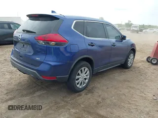 2017 Nissan Rogue SV с VIN KNMAT2MV3HP560207, выставлен на аукционе IAAI как лот 42524880 с пробегом 209 583 миль миль и . История ставок и продаж доступна на DreamBid. Изображение 4.