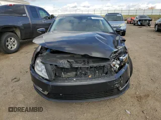 2013 Volkswagen CC VR6 Executive 4Motion with VIN WVWGU7AN1DE550824, listed as a Copart auction lot 77453544 with 0 mi miles and Salvage Title. Bid and sale history available at carsss.com. Image 5.