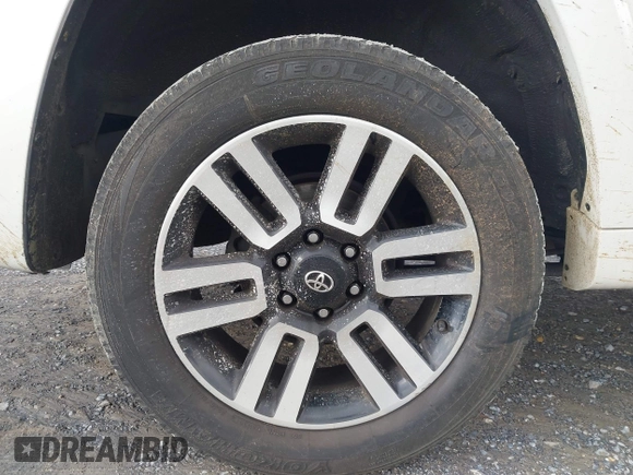 2015 Toyota 4Runner SR5 with VIN JTEZU5JR3F5088409, listed as a IAAI auction lot 40375849 with 157,697 mi miles and . Bid and sale history available at DreamBid. Image 12.