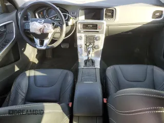 2017 Volvo S60 Dynamic с VIN YV126MFL5H2438281, выставлен на аукционе Copart как лот 53984695 с пробегом 119 833 миль миль и Списание • Salvage title. История ставок и продаж доступна на DreamBid. Изображение 8.
