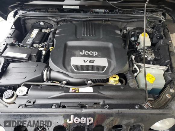 2014 Jeep Wrangler Unlimited Sport with VIN 1C4BJWDG2EL319714, listed as a Copart auction lot 47924575 with 129,294 mi miles and Salvage Title. Bid and sale history available at DreamBid. Image 11.