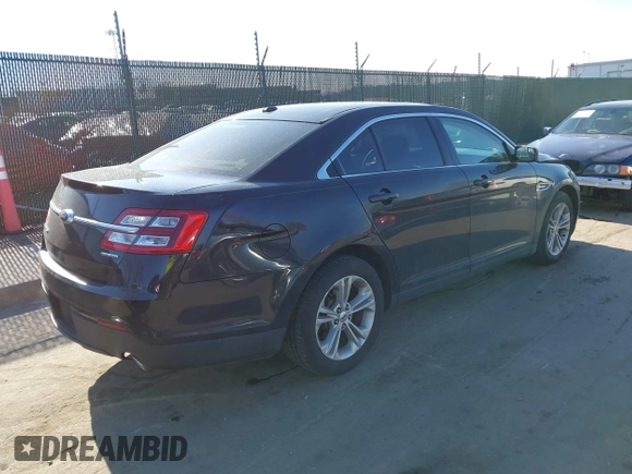 2017 Ford Taurus SE with VIN 1FAHP2D83HG110298, listed as a IAAI auction lot 41711940 with 110,022 mi miles and . Bid and sale history available at DreamBid. Image 4.