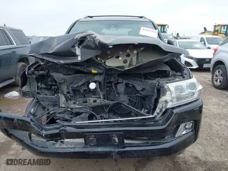 2016 Toyota Land Cruiser with VIN JTMCY7AJ6G4038101, listed as a IAAI auction lot 41613369 with 151,593 mi miles. Bid and sale history available at carsss.com. Image 13.