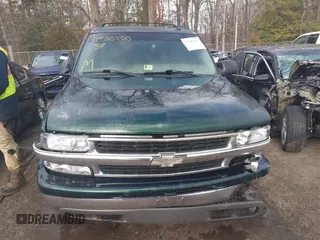 2002 Chevrolet Tahoe LT with VIN 1GNEK13ZX2J277968, listed as a IAAI auction lot 41586260 with 336,190 mi miles. Bid and sale history available at carsss.com. Image 12.