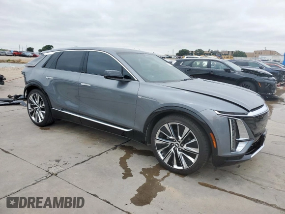 2023 Cadillac LYRIQ RWD Luxury z VIN 1GYKPMRK7PZ000805, wystawiony jako Copart lot #59610415 z przebiegiem 17 099 mil mil oraz Szkoda całkowita • Salvage title. Historia ofert i sprzedaży dostępna na DreamBid. Obrazek 4.