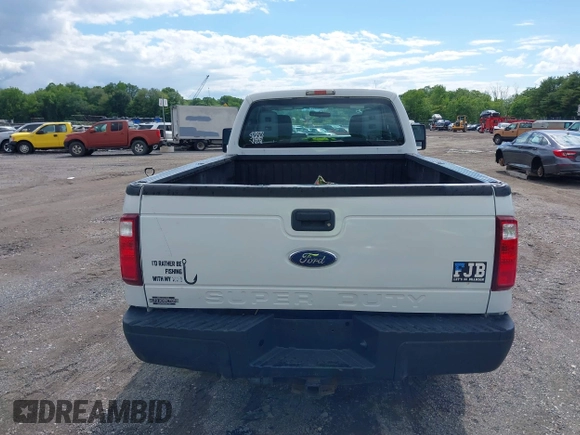 2012 Ford F-250 XL with VIN 1FT7X2B60CEB28401, listed as a IAAI auction lot 42311601 with 64,163 mi miles and . Bid and sale history available at DreamBid. Image 16.