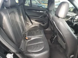 2018 BMW X1 sDrive28i with VIN WBXHU7C30J5H42110, listed as a Copart auction lot 70757602 with 50,516 mi miles. Bid and sale history available at carsss.com. Image 10.