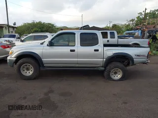 2003 Toyota Tacoma PreRunner z VIN 5TEGN92N63Z170929, wystawiony jako IAAI lot #41778256 z przebiegiem 202 135 mil mil oraz . Historia ofert i sprzedaży dostępna na DreamBid. Obrazek 14.