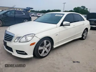 2012 Mercedes-Benz E 350 Luxury с VIN WDDHF5KB5CA593453, выставлен на аукционе Copart как лот 56346385 с пробегом 174 023 миль миль и Списание • Salvage title. История ставок и продаж доступна на DreamBid. Изображение 1.